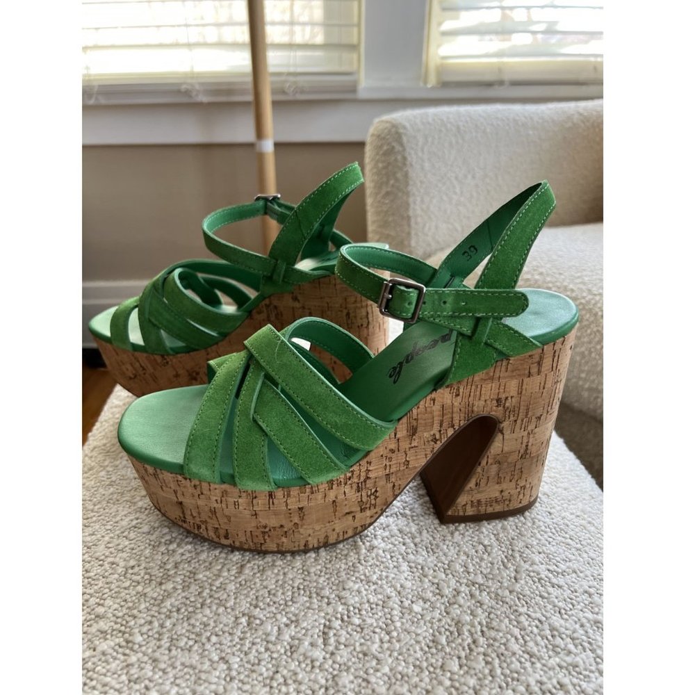 NWT Free People Lisbon MJ Platform Sandals / Green Goddess